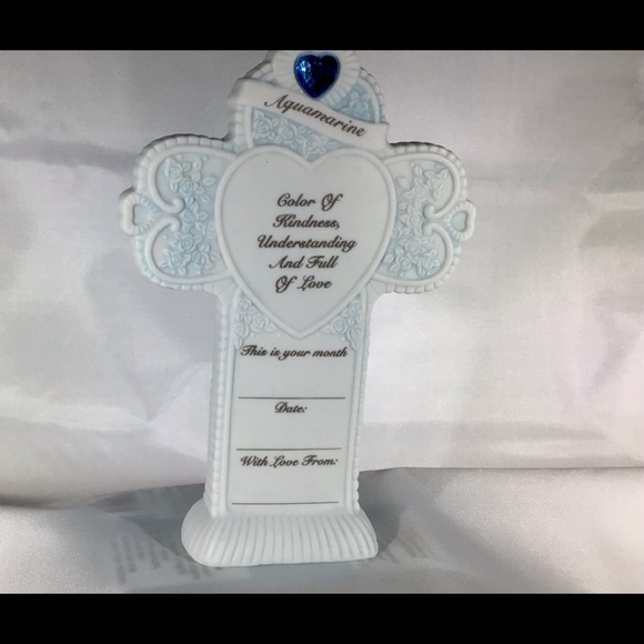 PRECIOUS MOMENTS 1995 March cross aquamarine - Picture 2 of 15